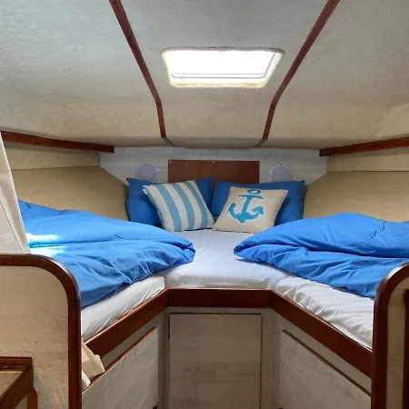 Boat Experience * קורלחו